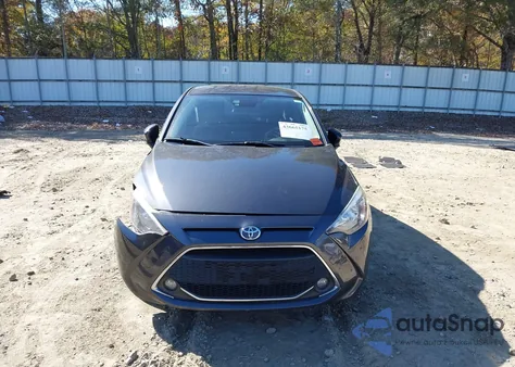 2019 Toyota Yaris Le z USA, uszkodzony, nr VIN 3MYDLBYV9KY520146
